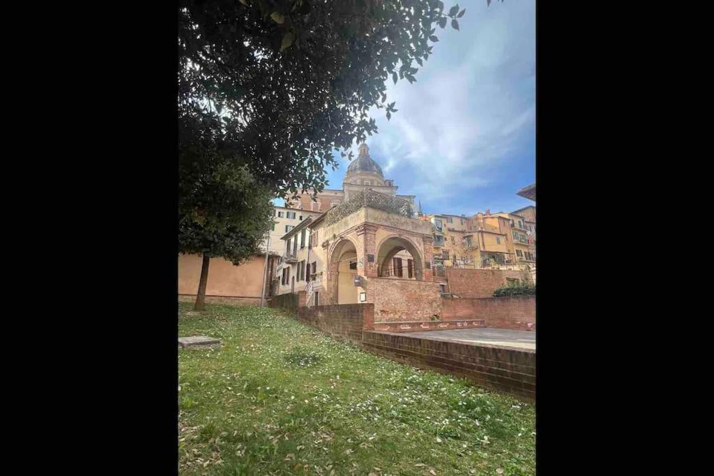 Nel Cuore Della Citta Siena Eksteriør bilde